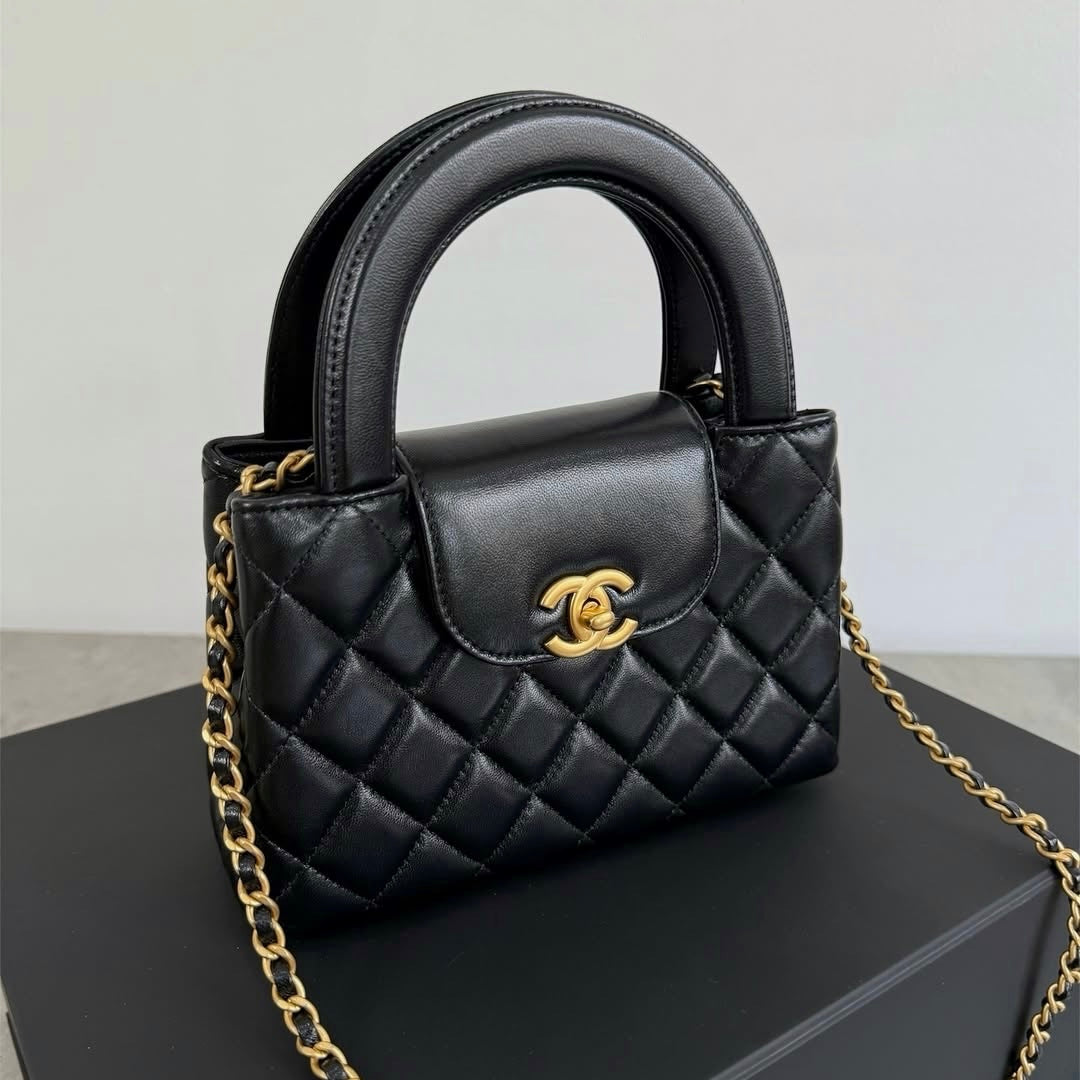 C Handle Bag in Black