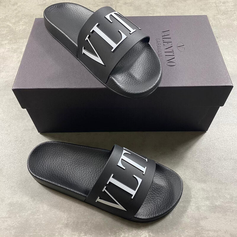 VLTN Slides in Black/White