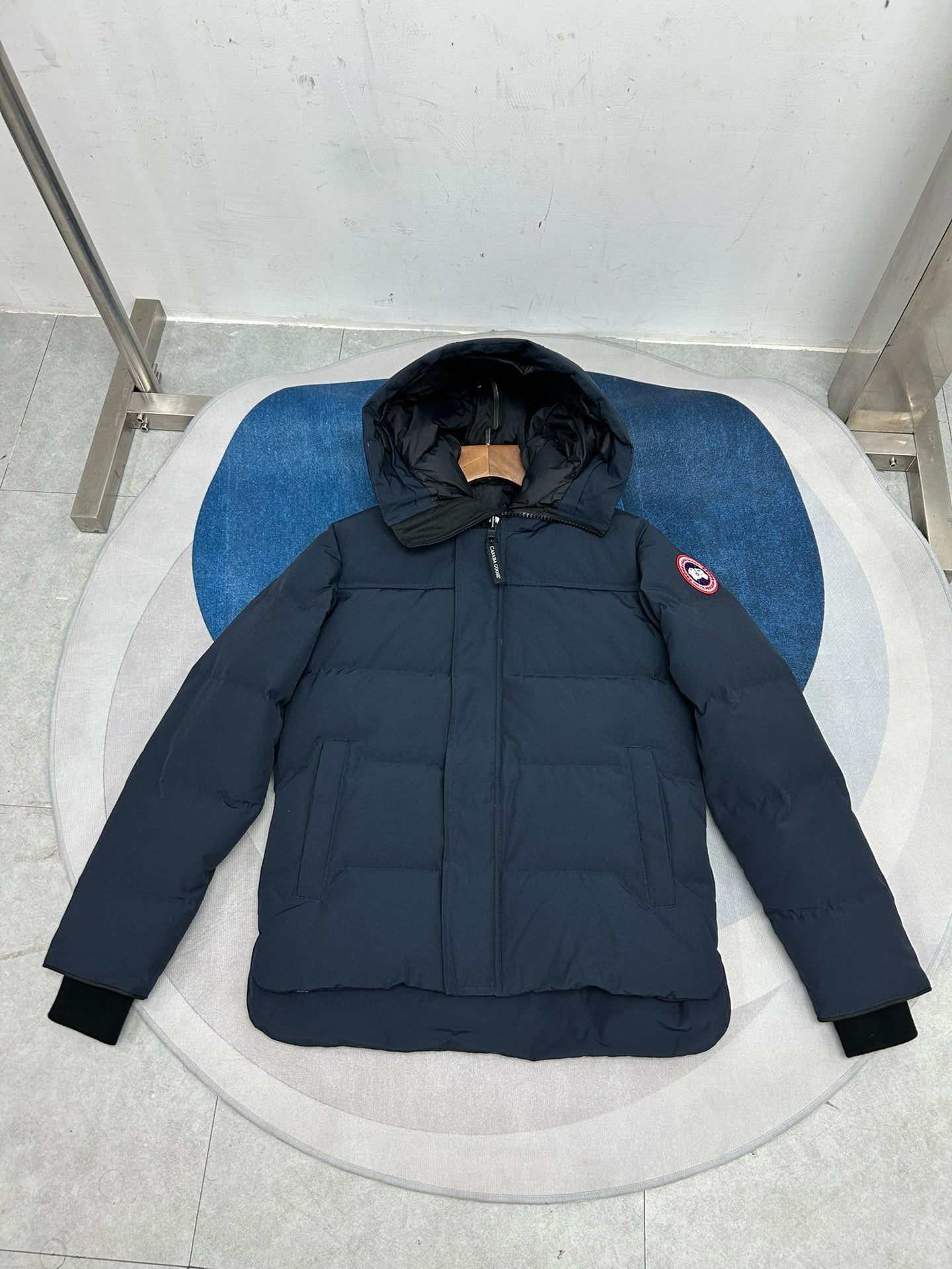 Down Jacket in Navy – Repz Plug