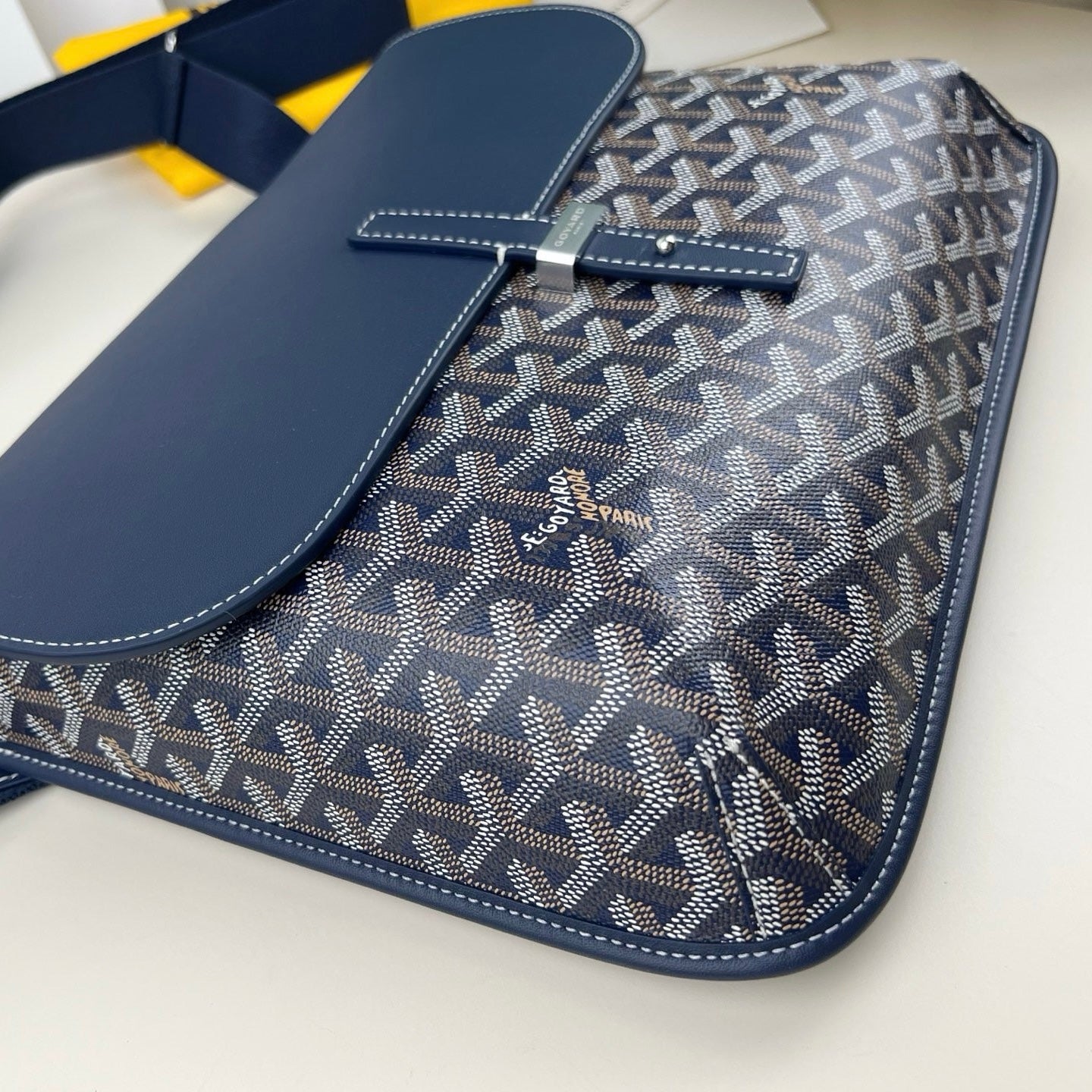 G Messenger in Navy