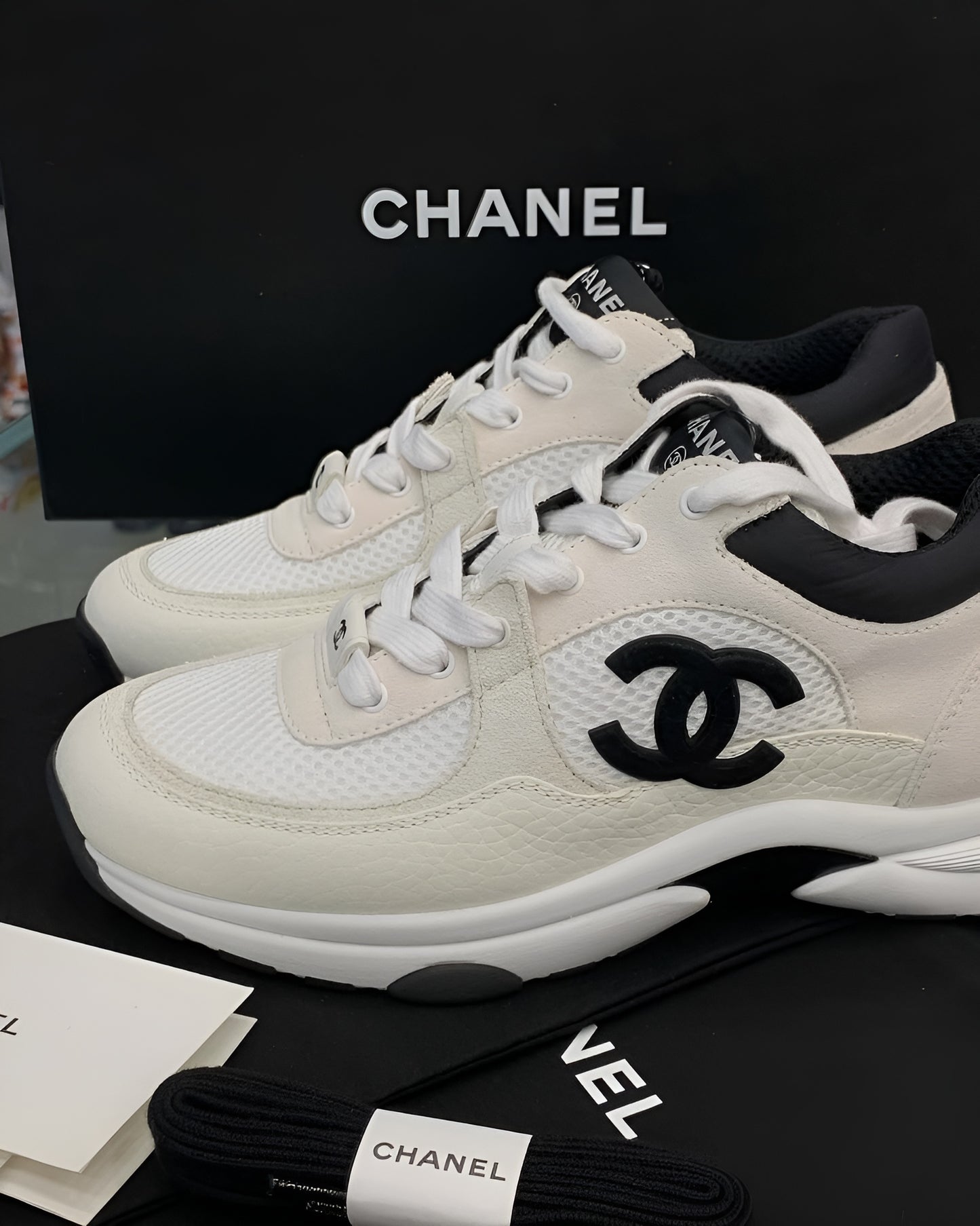 CC Trainers in White 3