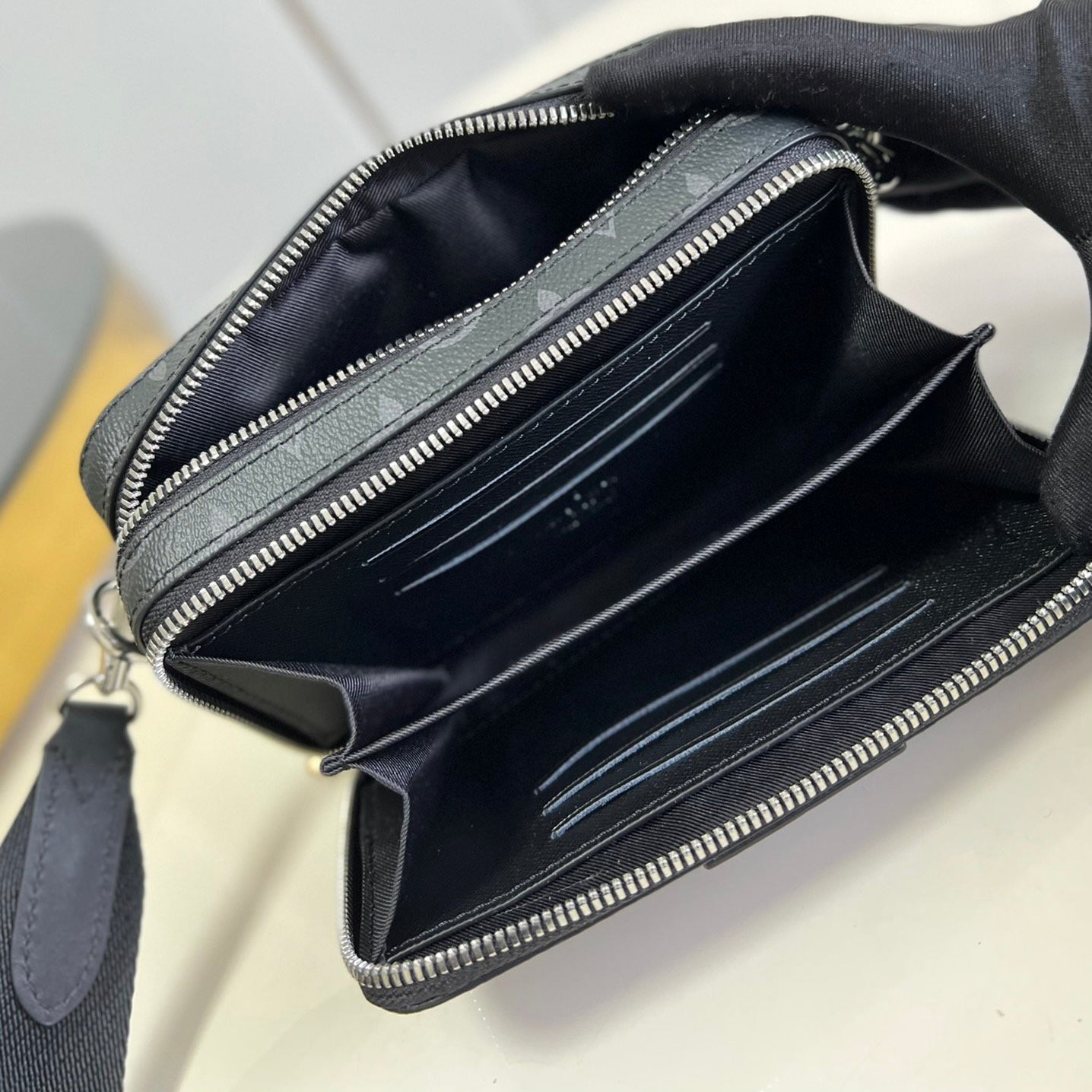 Alpha Wearable Wallet