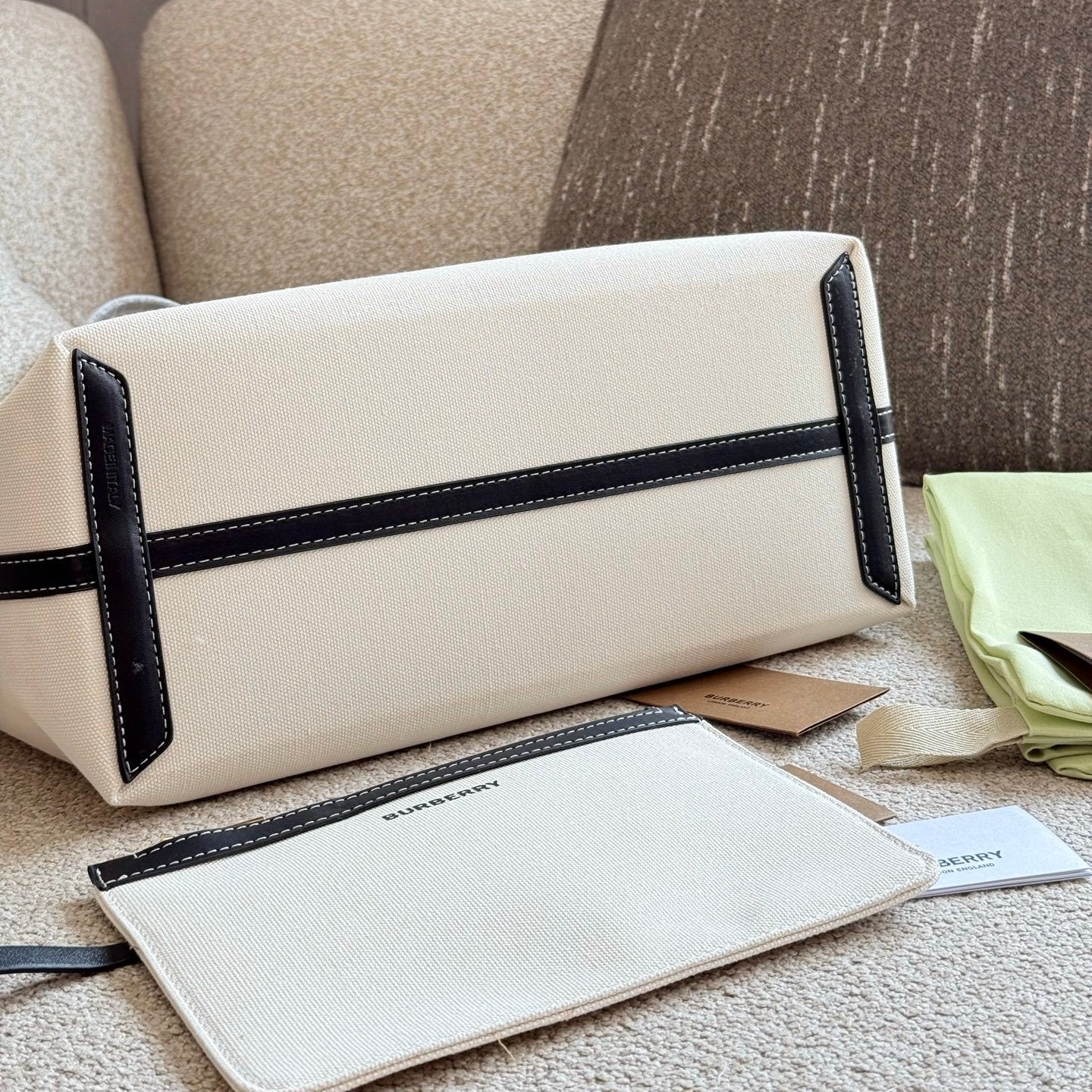 Check Label Print Tote Bag