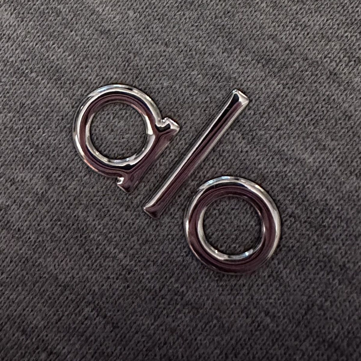 A** Zip Set in Grey