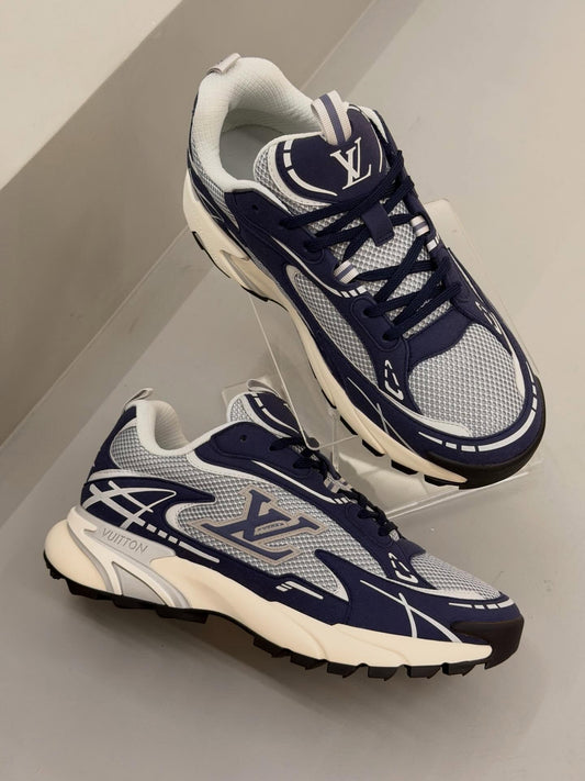 1V Runner in Navy 2