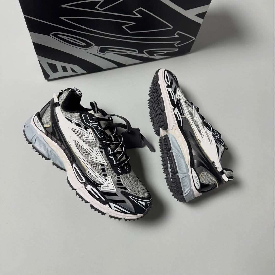 BRB Trainers in Black/Grey