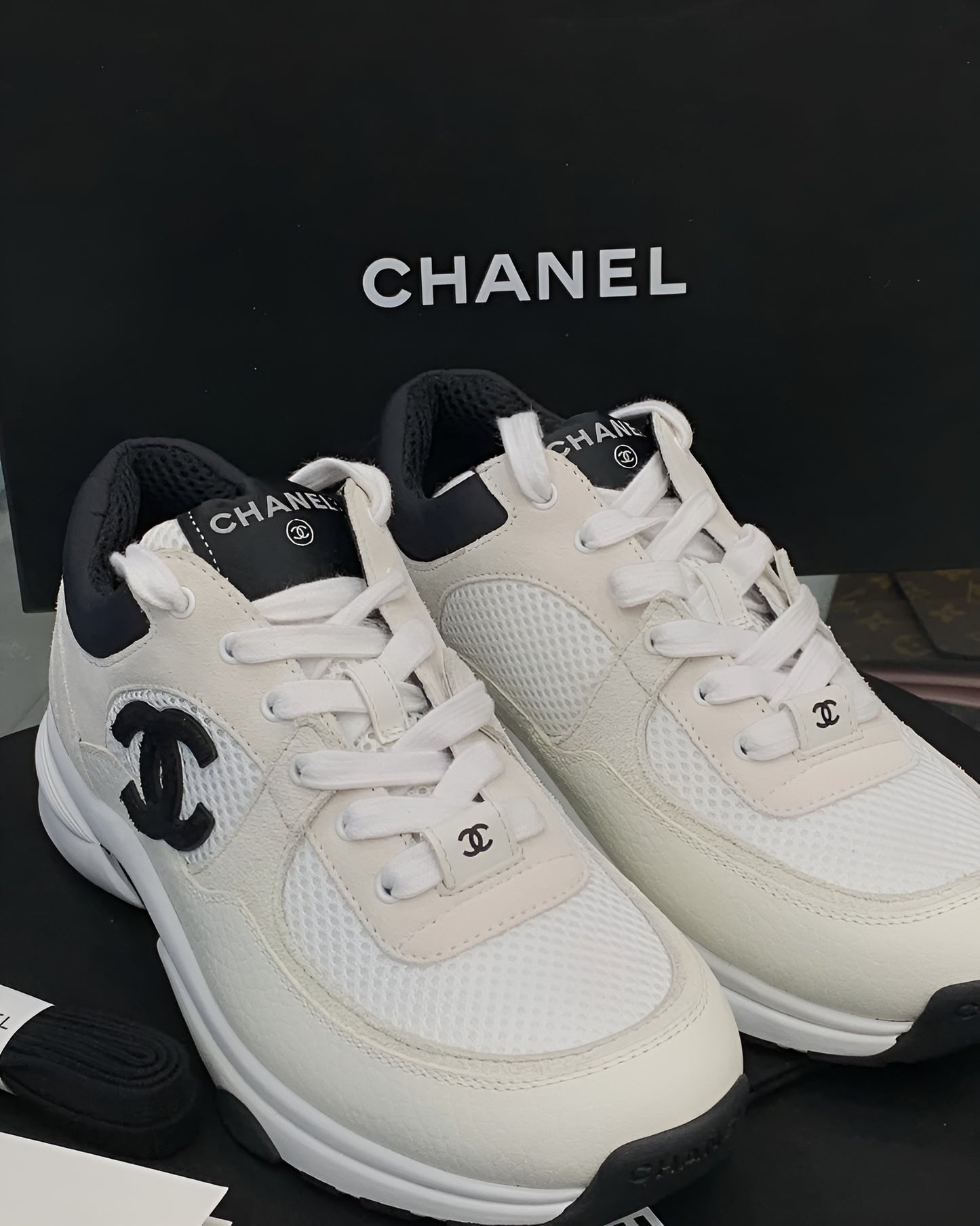 CC Trainers in White 3