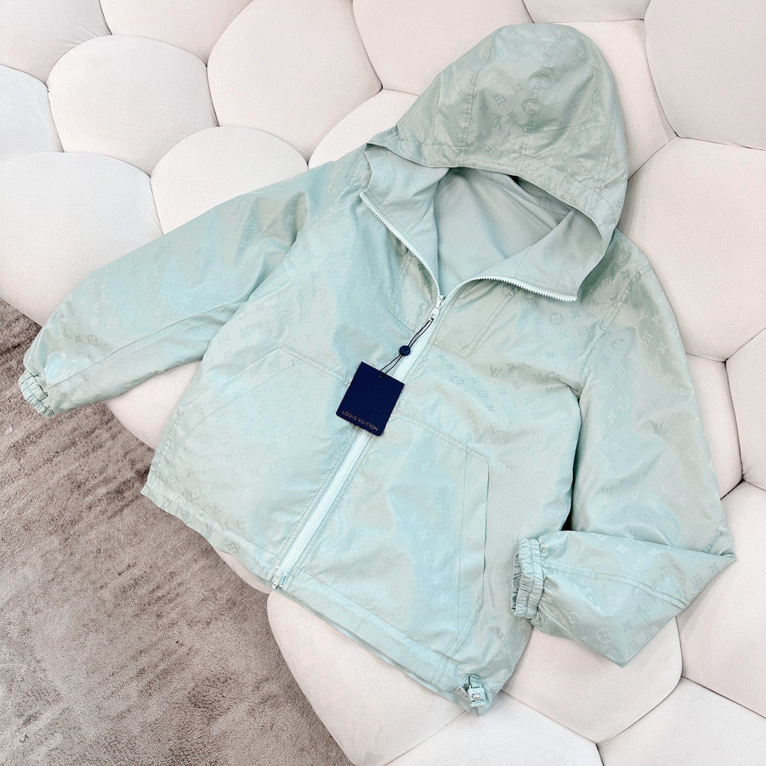 1V Jacket in Light Blue