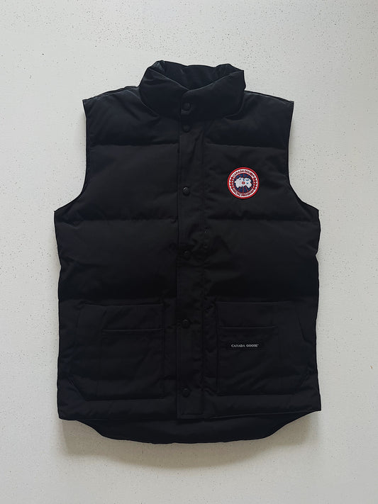 CG Gilet in Black