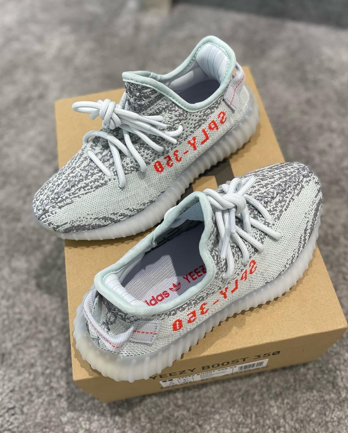 350 v2 “Blue Tint”