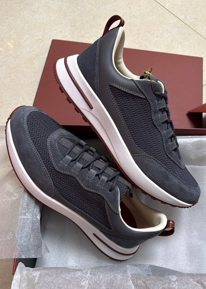 Week End Trainers in Grey