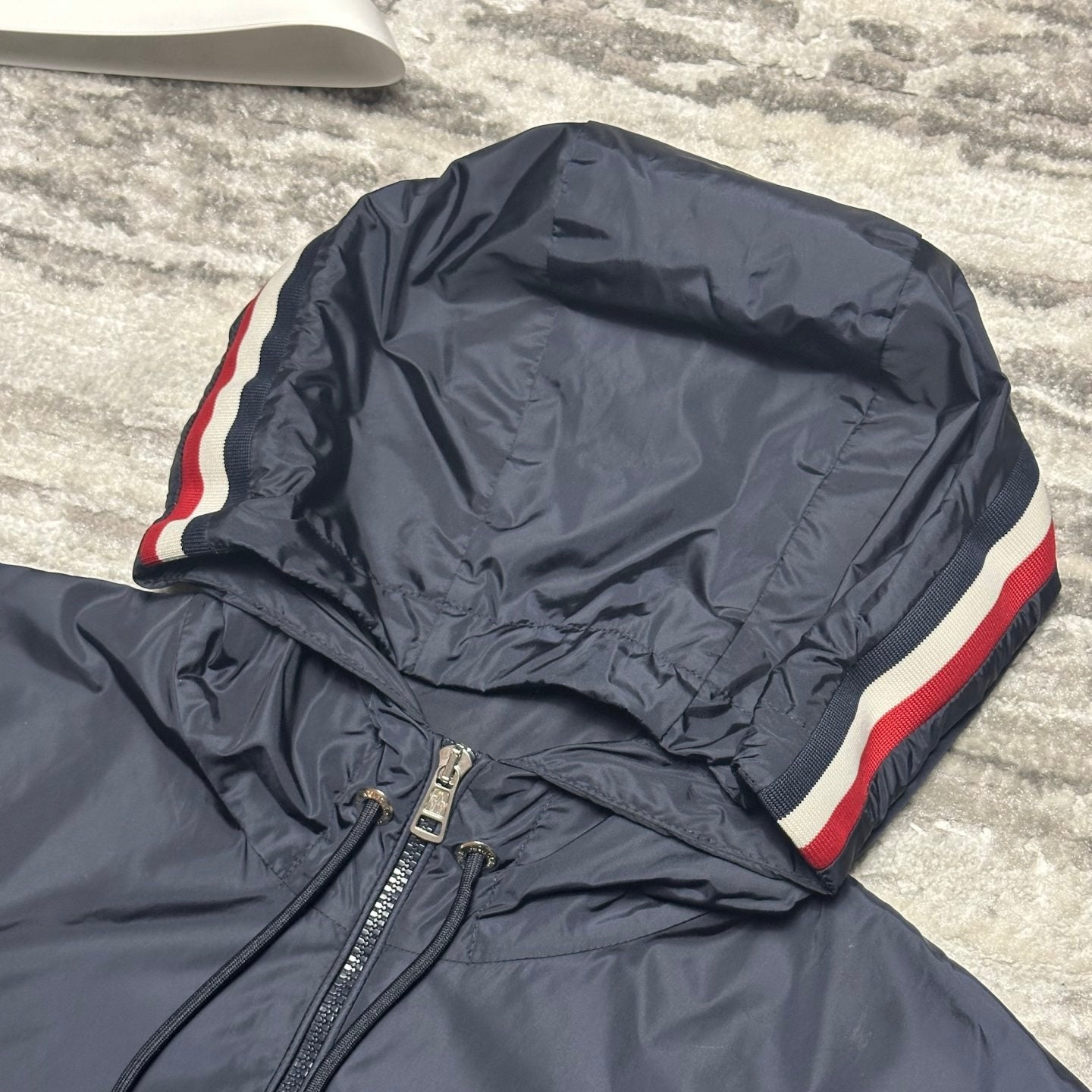 M Hooded Jacket in Navy