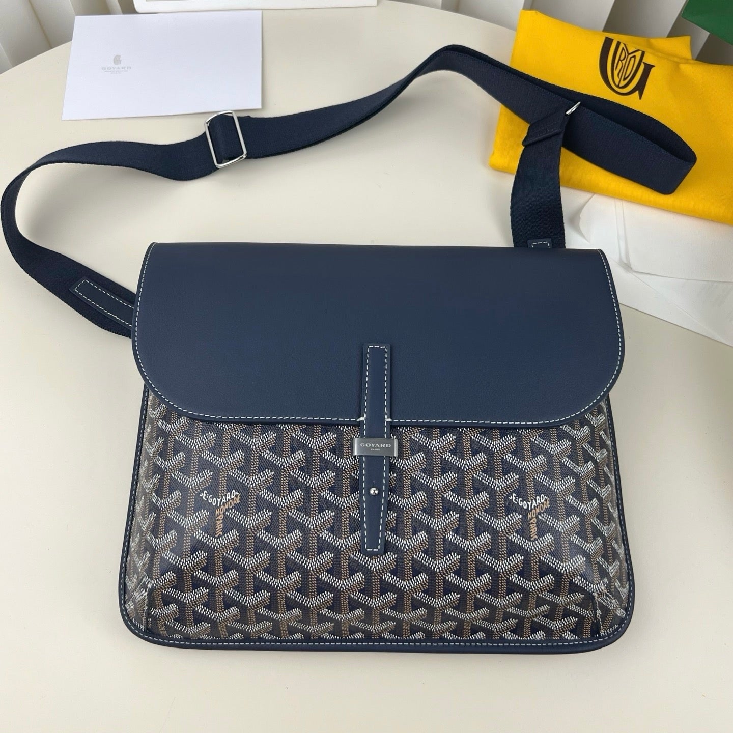 G Messenger in Navy