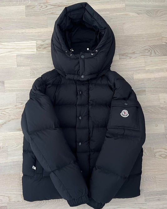 Vezere Jacket in Black