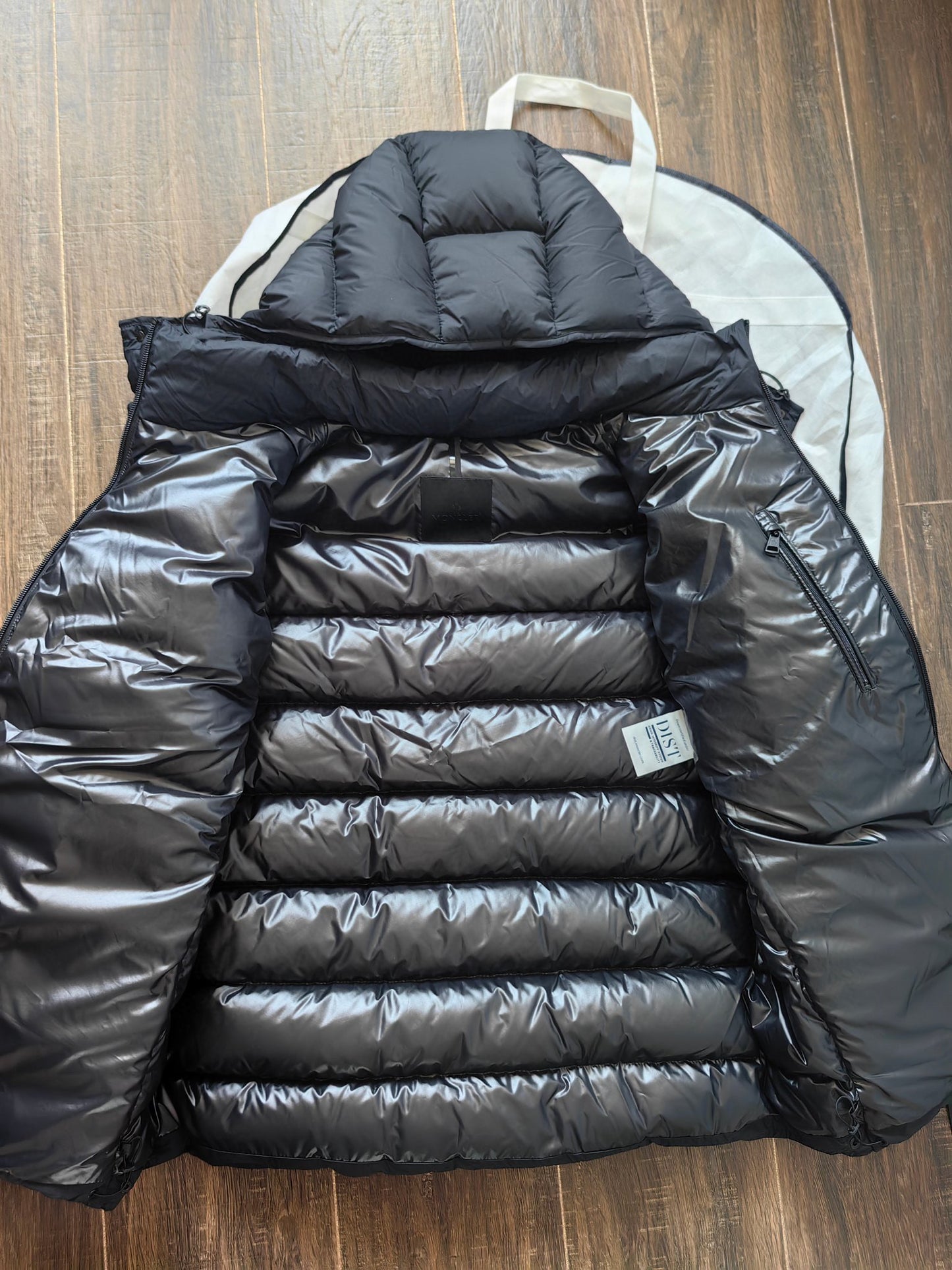 Ume Down Jacket in Black