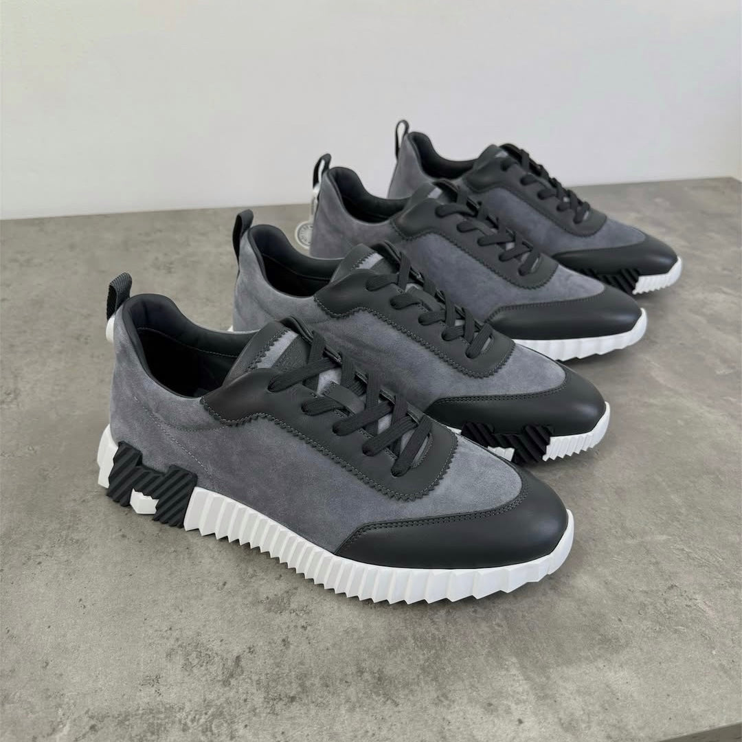 Bouncing Trainers in Grey 2