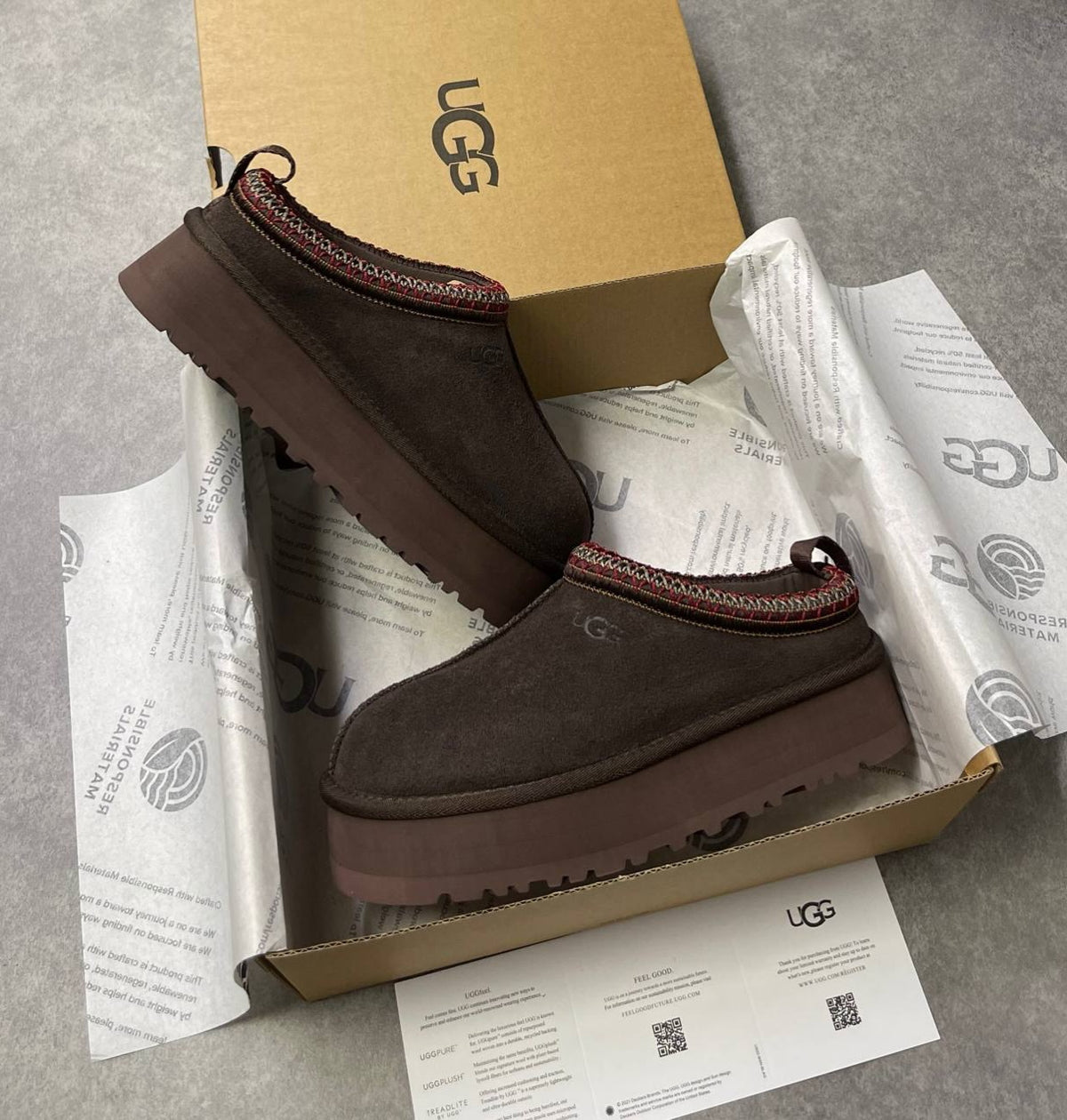 Tazz Slipper in Dusted Cocoa