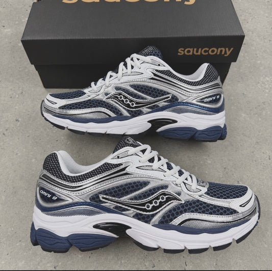 Omni 9 in Deep Navy