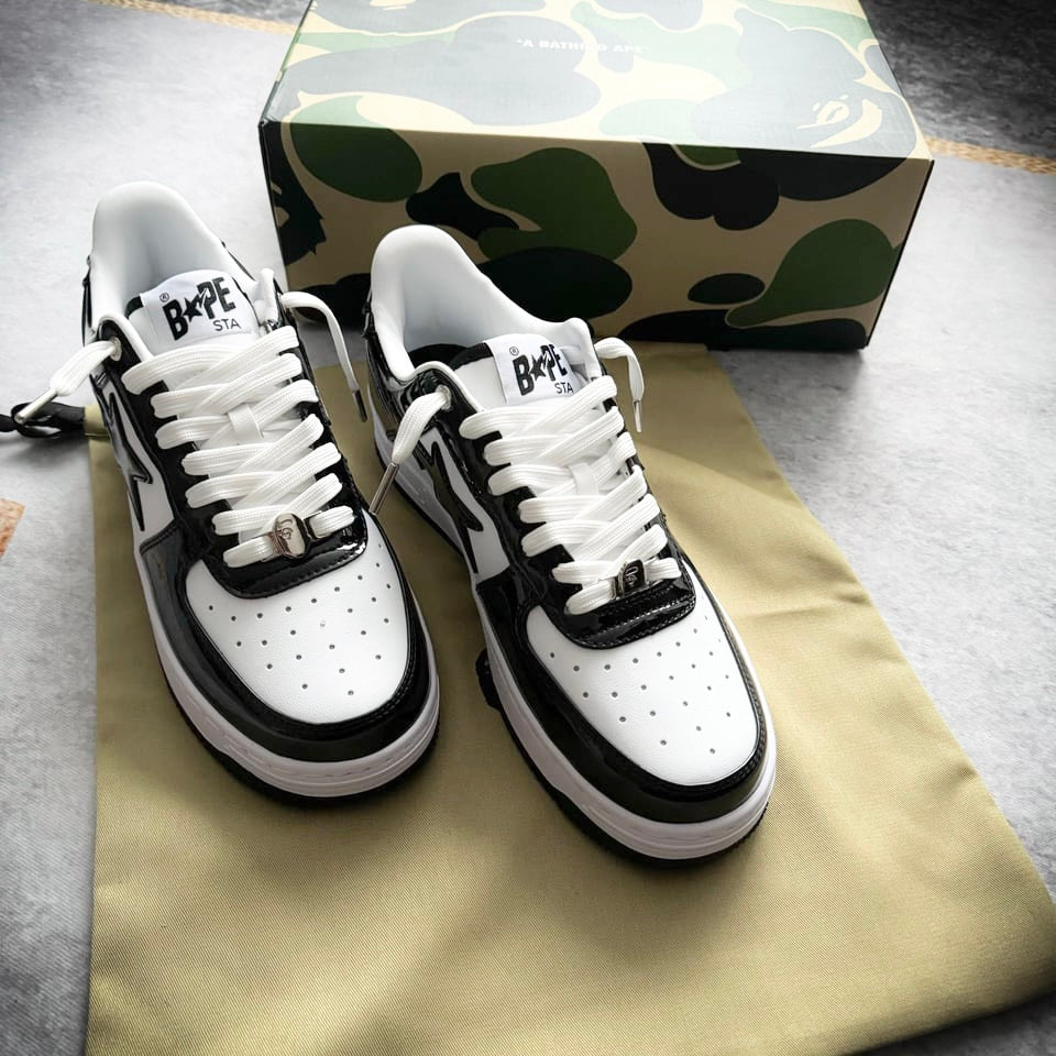 Bapesta in Black/White