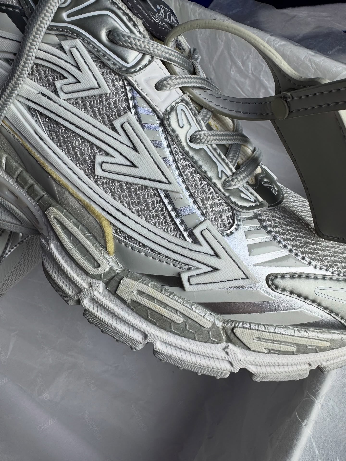 BRB Trainers in Silver