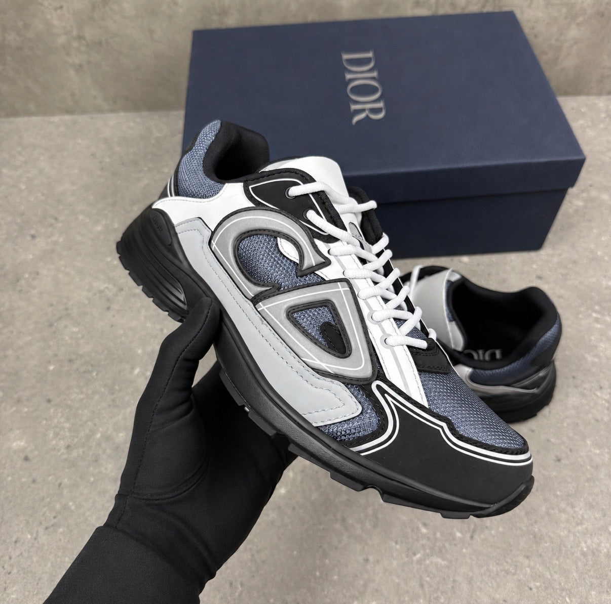 D Trainers 2 in Grey