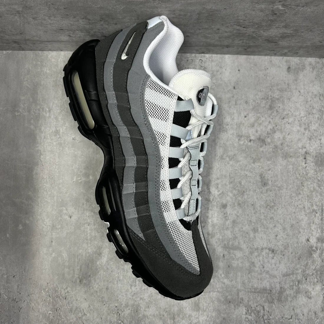 95s “Jewel Grey”