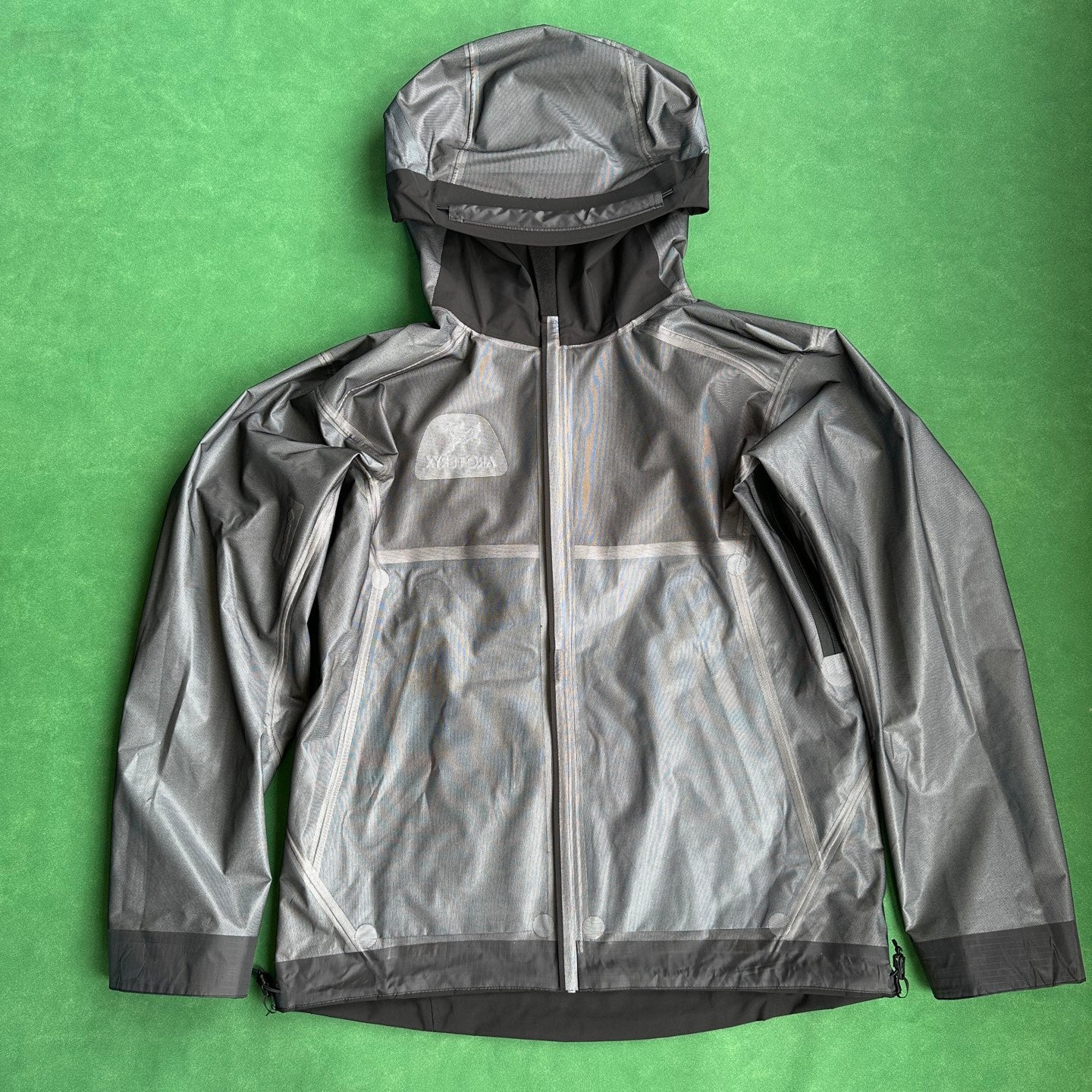 Beta Jacket in Black