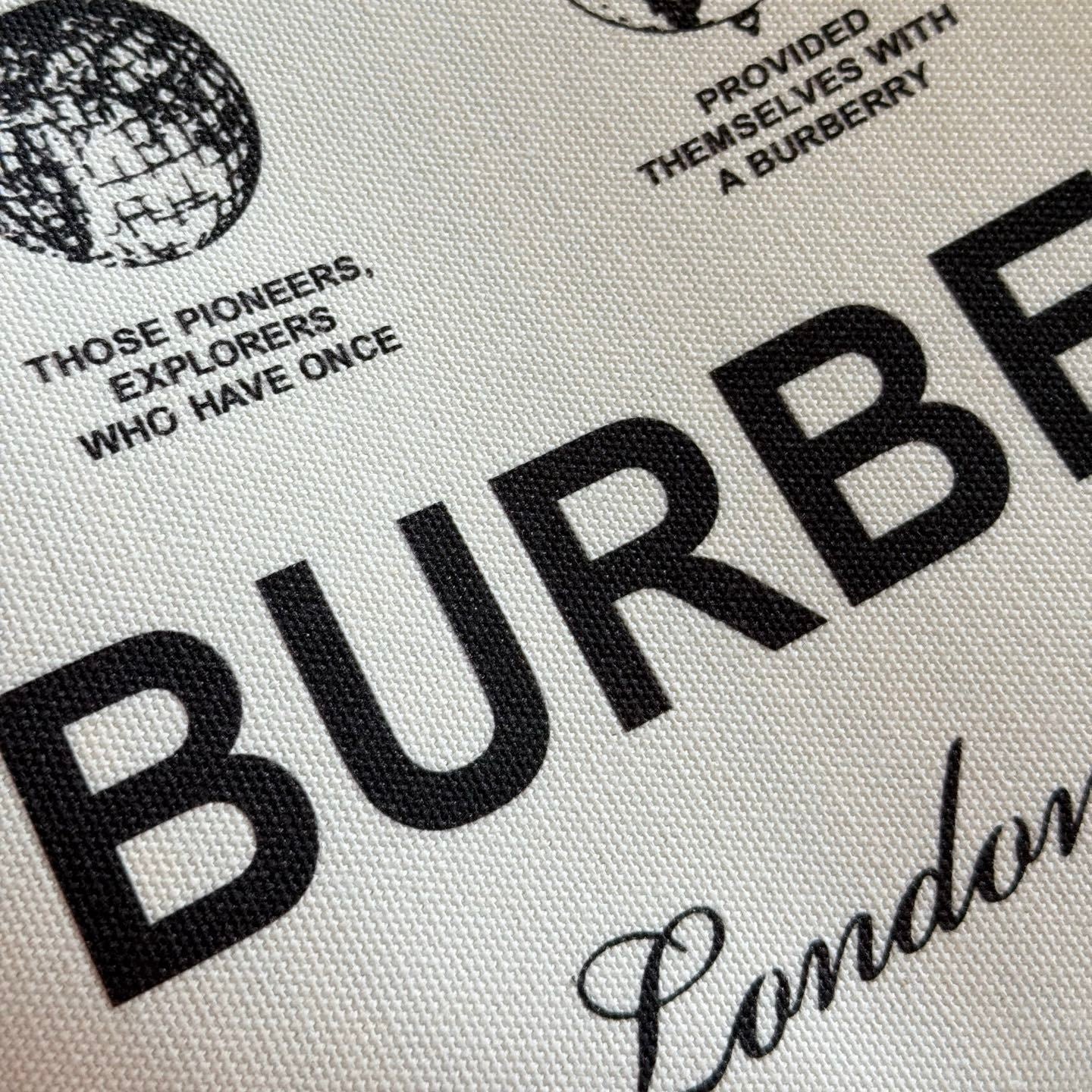Check Label Print Tote Bag