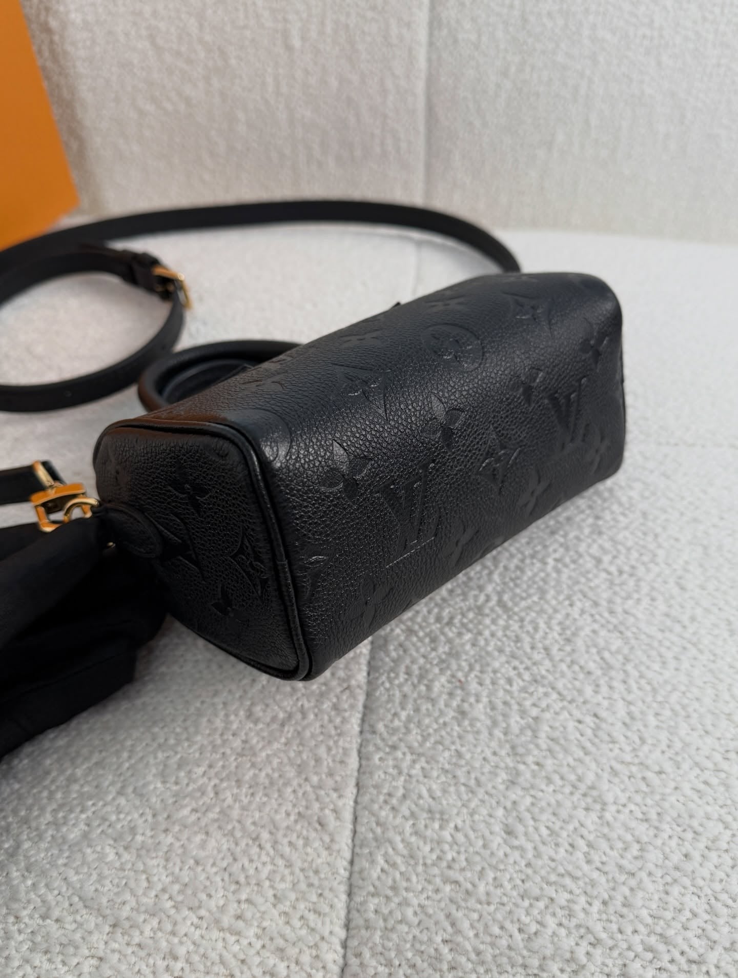 Nano Speedy in Black