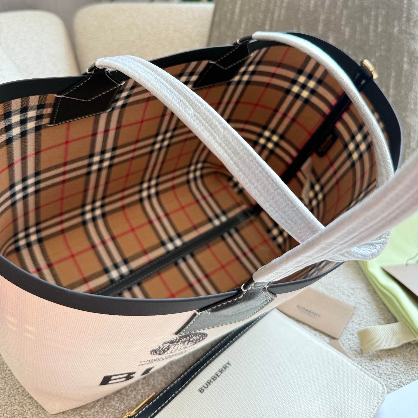 Check Label Print Tote Bag