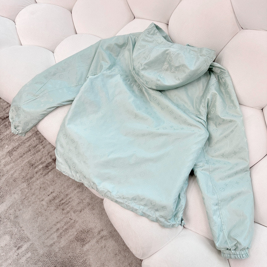1V Jacket in Light Blue
