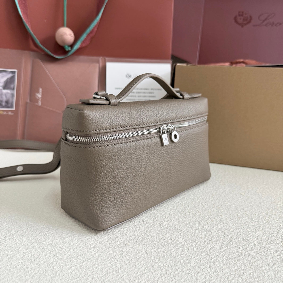 LP Extra Pocket L19 in Beige