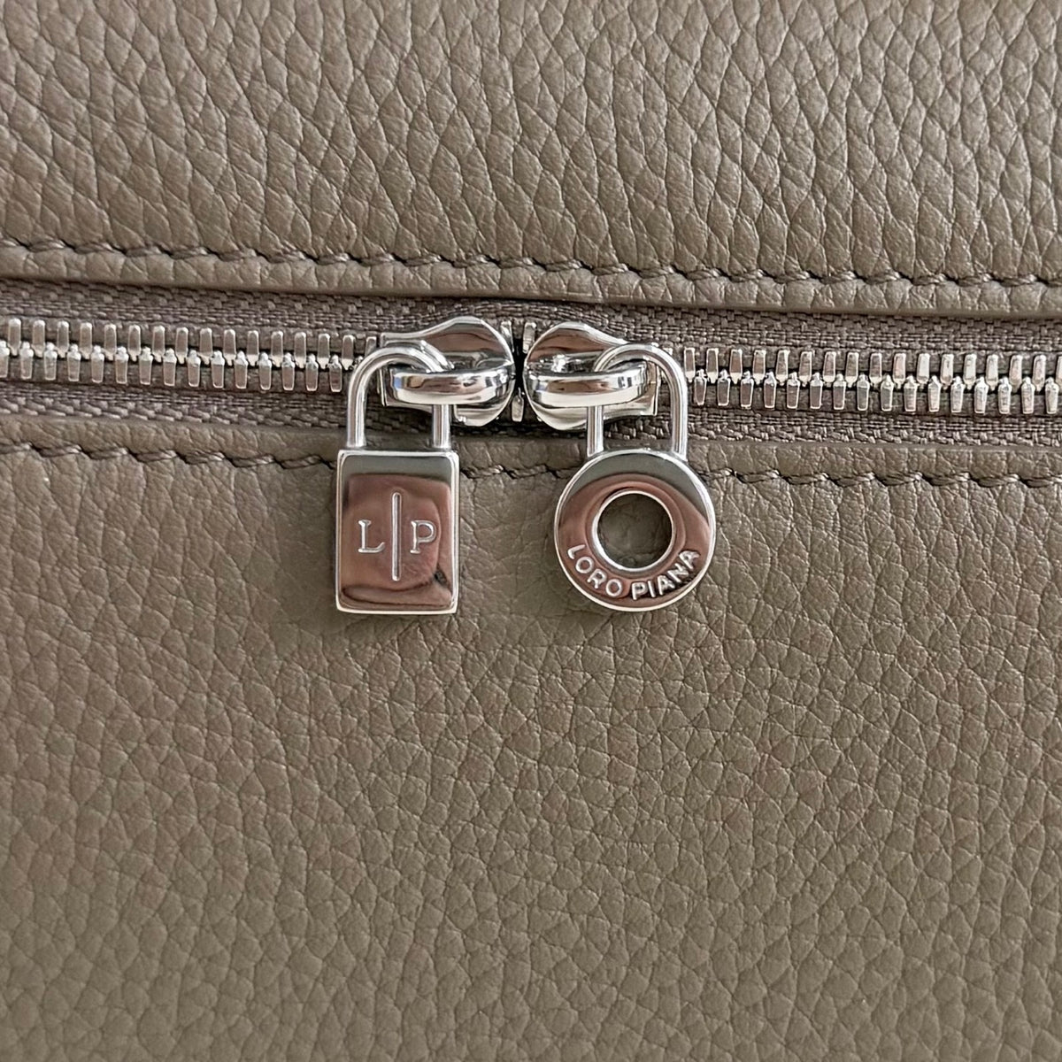 LP Extra Pocket L19 in Beige