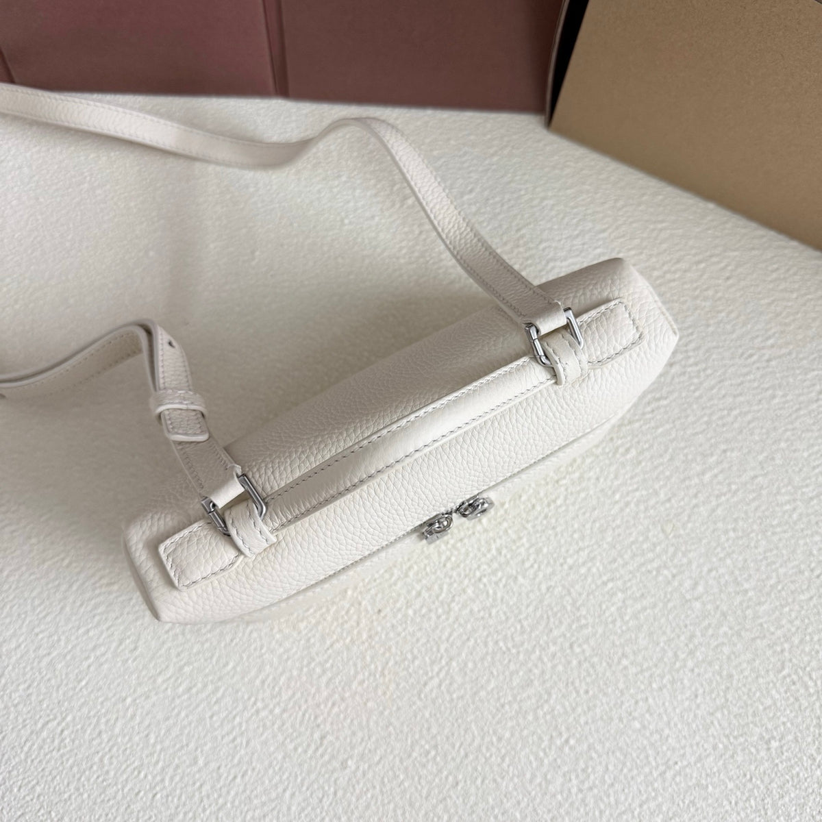 LP Extra Pocket L19 in White